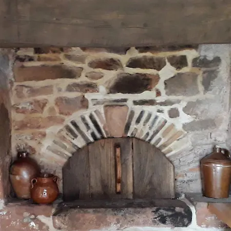 Countryside Tiny House Near Chateau De Hautefort Boisseuilh