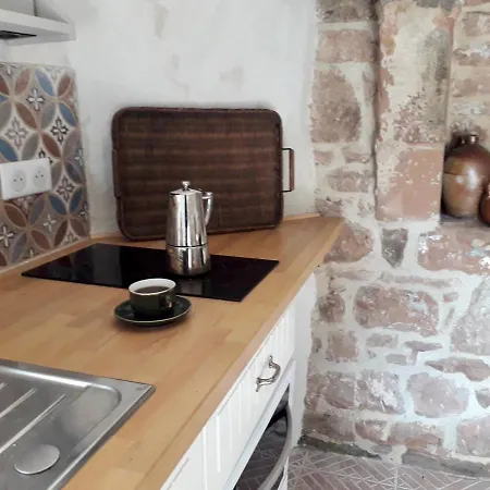 Holiday home Countryside Tiny House Near Chateau De Hautefort *